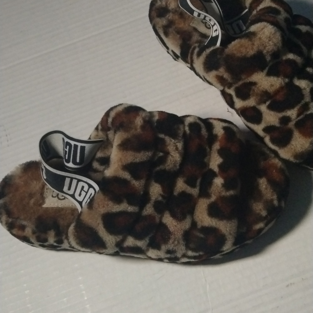 Ugg Fluff Slides - image 2